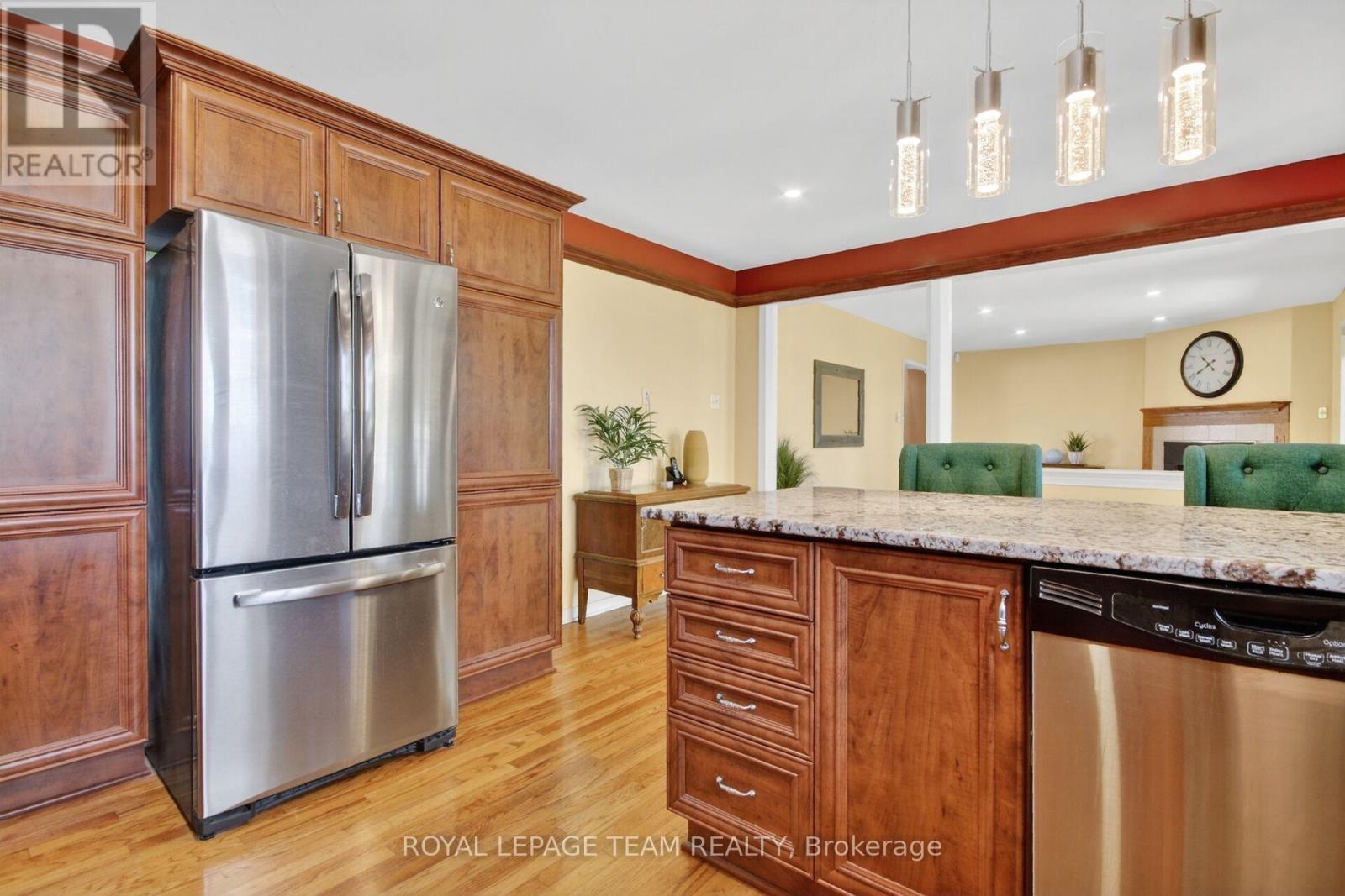 2456 Garmil Crescent, Ottawa, Ontario  K0A 2T0 - Photo 13 - X13248128