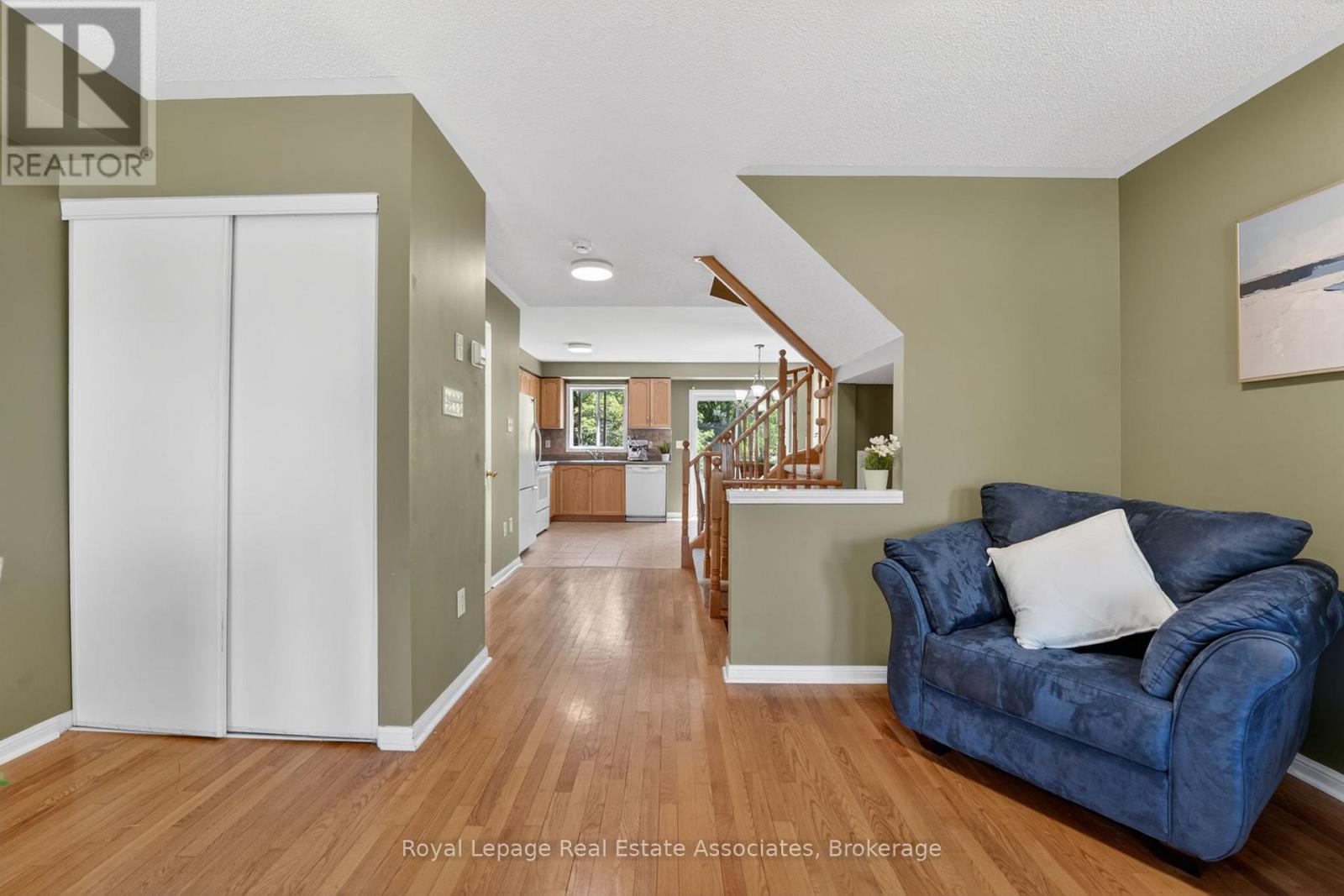 18 - 36 Palomino Trail, Halton Hills, Ontario  L7G 6E9 - Photo 7 - W13245778
