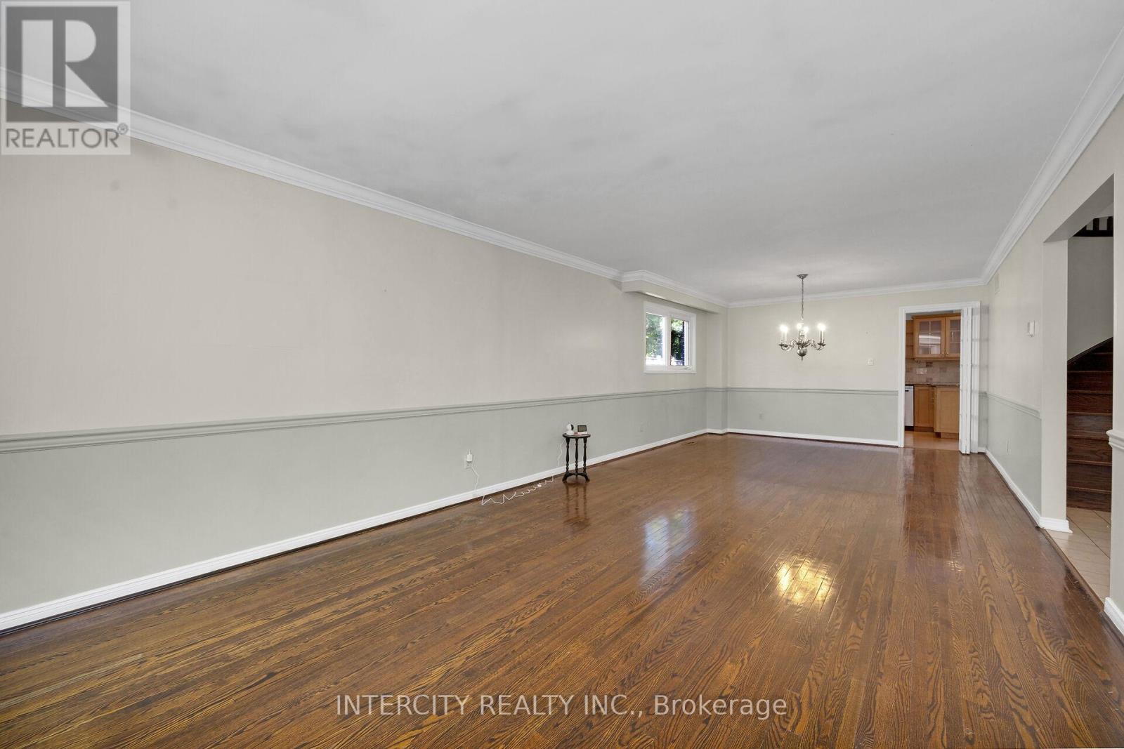 173 All Saints Crescent, Oakville, Ontario  L6J 5Y6 - Photo 5 - W13247568
