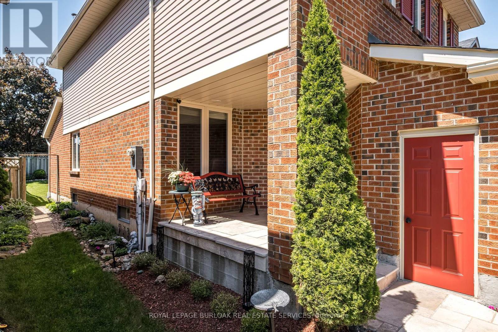 3357 Wilmar Crescent, Mississauga, Ontario  L5L 4C2 - Photo 4 - W13247592
