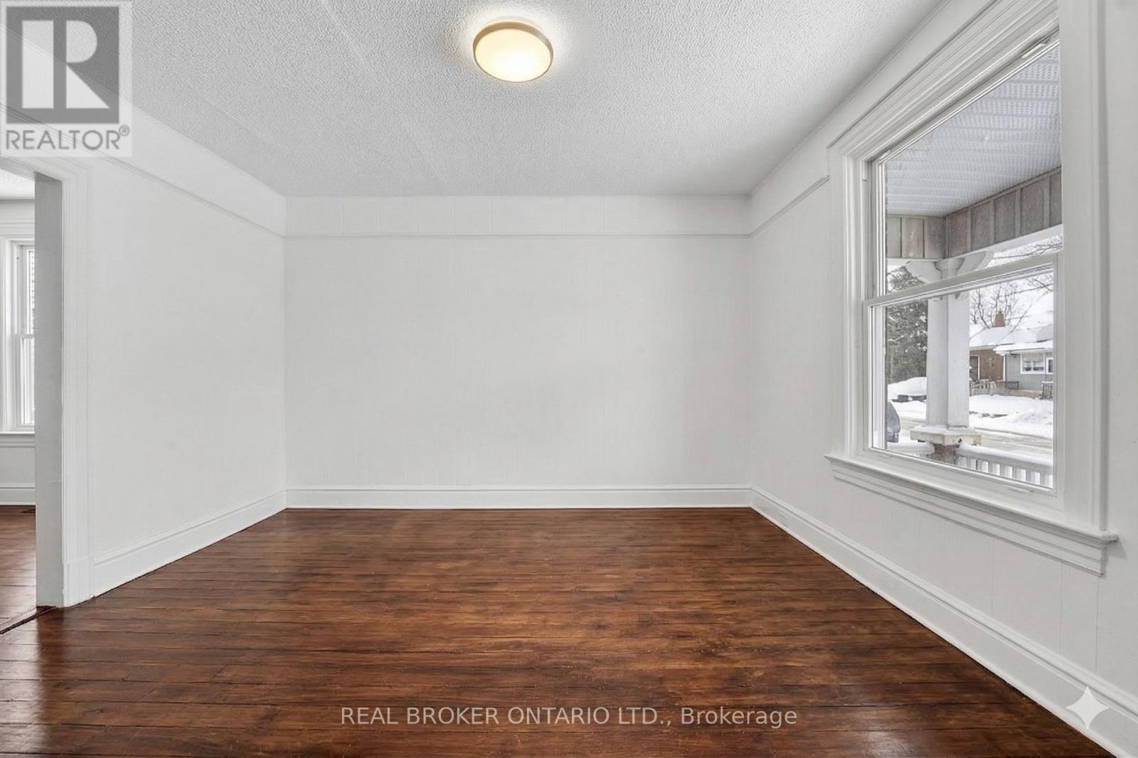 53-55 Wellington Street, Halton Hills, Ontario  L7J 2H1 - Photo 4 - W13247654