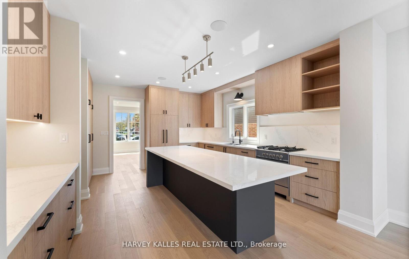 94 Prince Edward Drive S, Toronto, Ontario  M8Y 3V7 - Photo 13 - W13247662