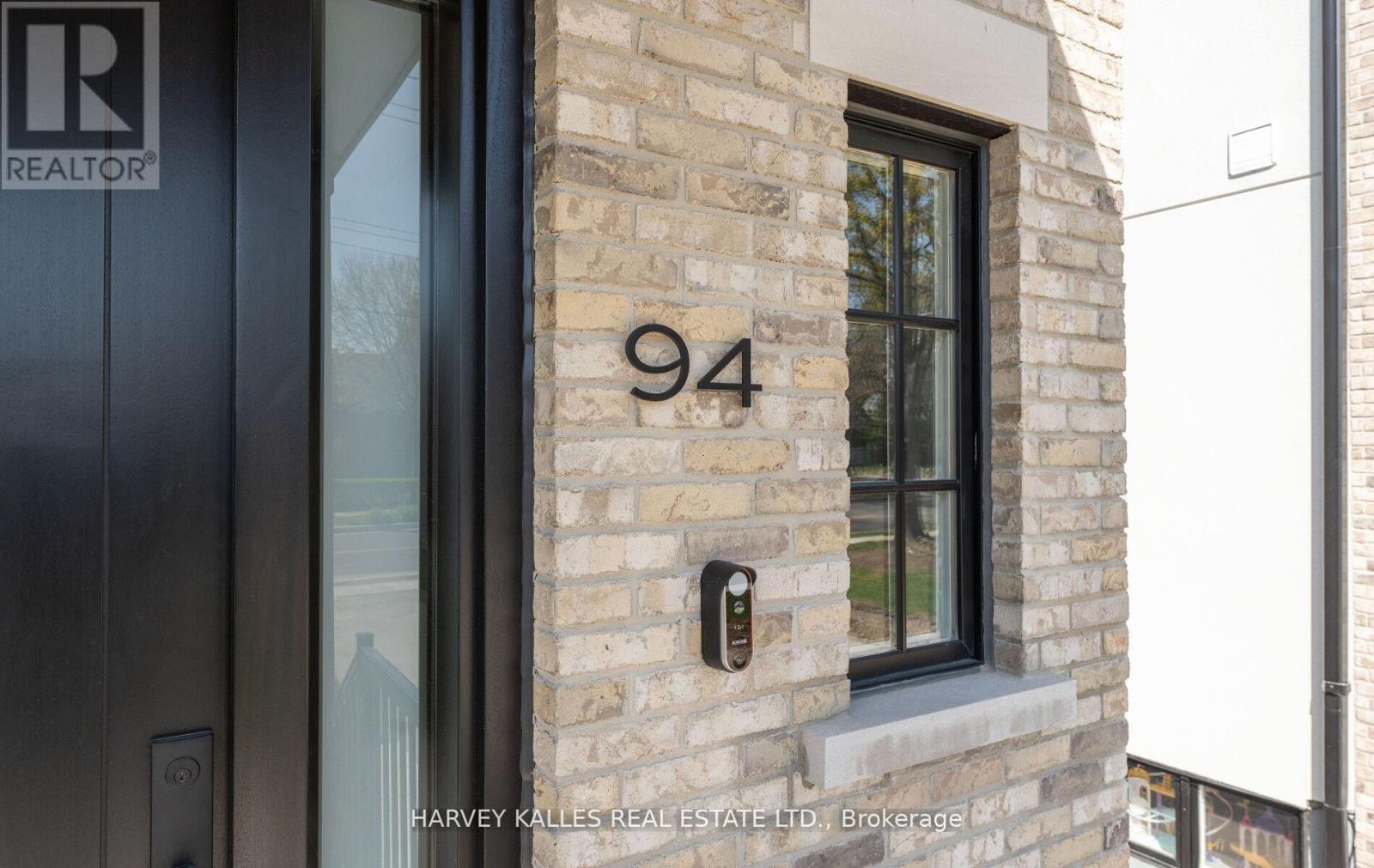 94 Prince Edward Drive S, Toronto, Ontario  M8Y 3V7 - Photo 3 - W13247662