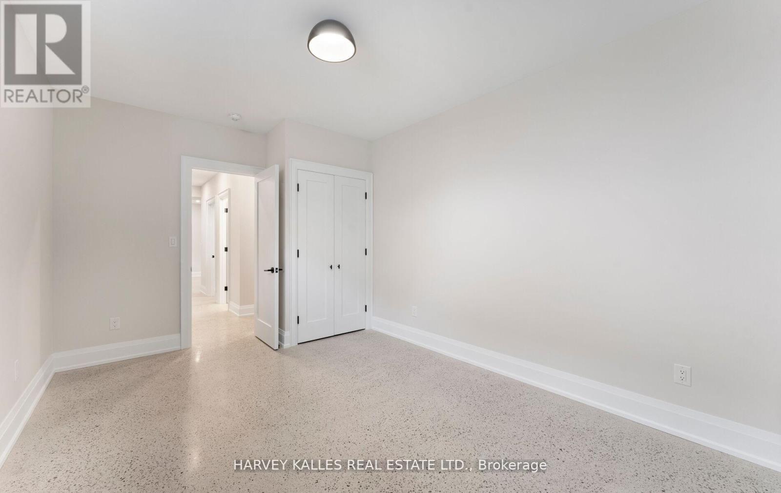 94 Prince Edward Drive S, Toronto, Ontario  M8Y 3V7 - Photo 45 - W13247662