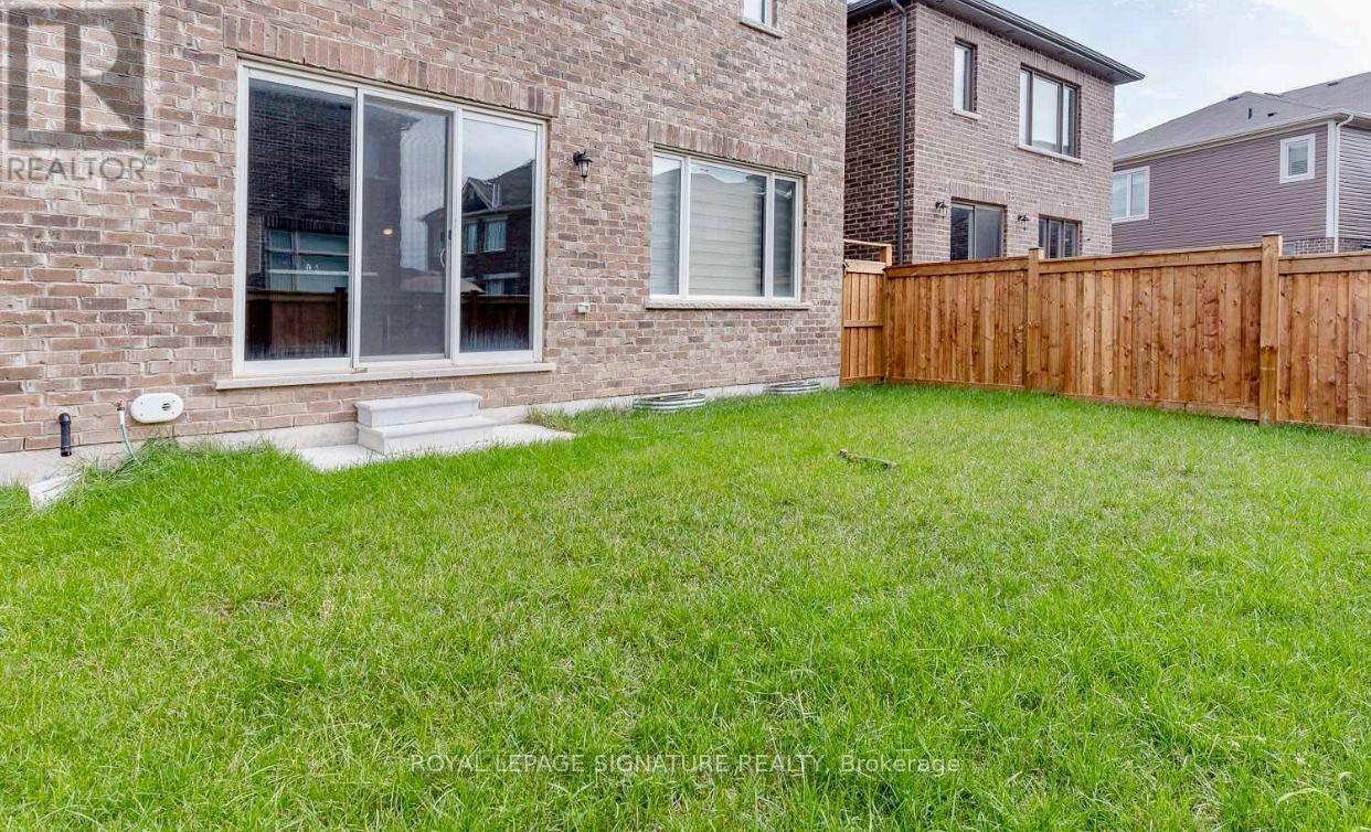 953 Logan Drive, Milton, Ontario  L9T 7E7 - Photo 19 - W13247716