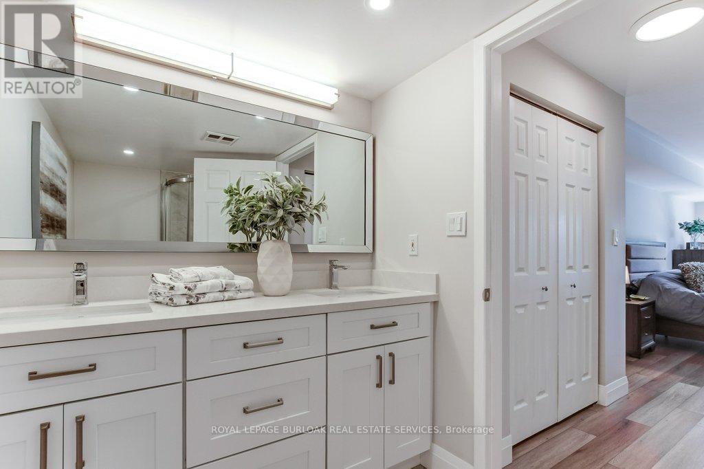 B405 - 216 Plains Road W, Burlington, Ontario  L7T 4K8 - Photo 22 - W13247732
