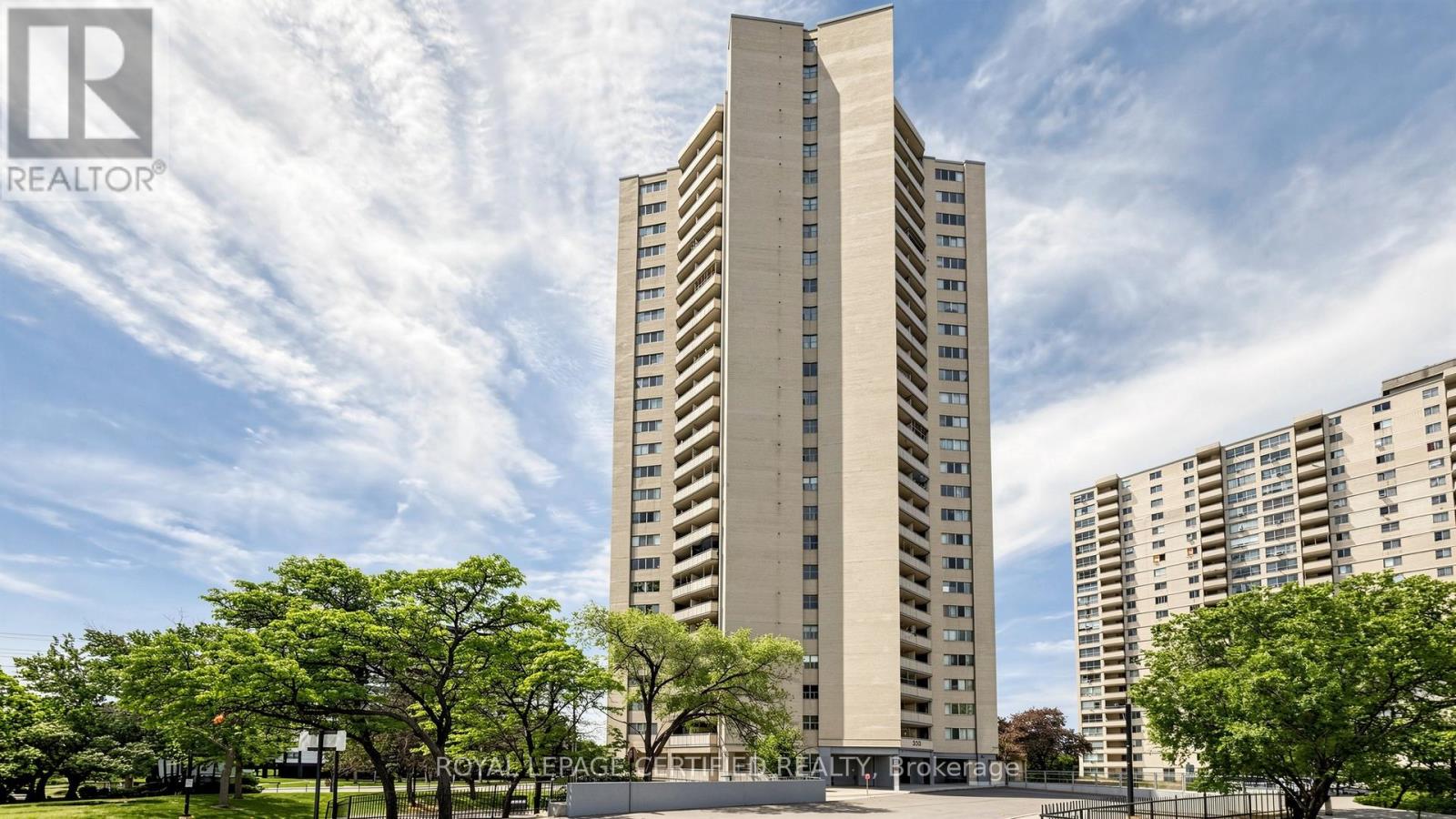 1903 - 330 Dixon Road, Toronto, Ontario  M9R 1S9 - Photo 2 - W13247768