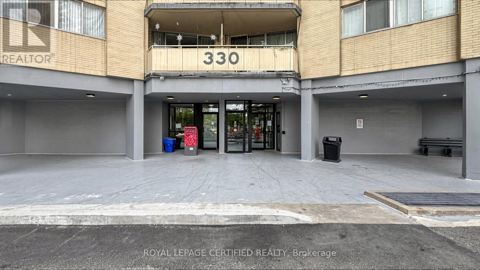 1903 - 330 Dixon Road, Toronto, Ontario  M9R 1S9 - Photo 3 - W13247768