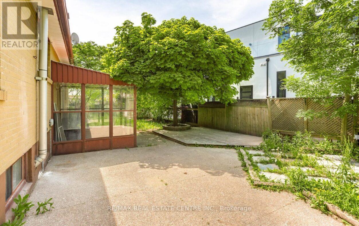 474 Seaton Drive, Oakville, Ontario  L6L 3Y5 - Photo 46 - W13247812