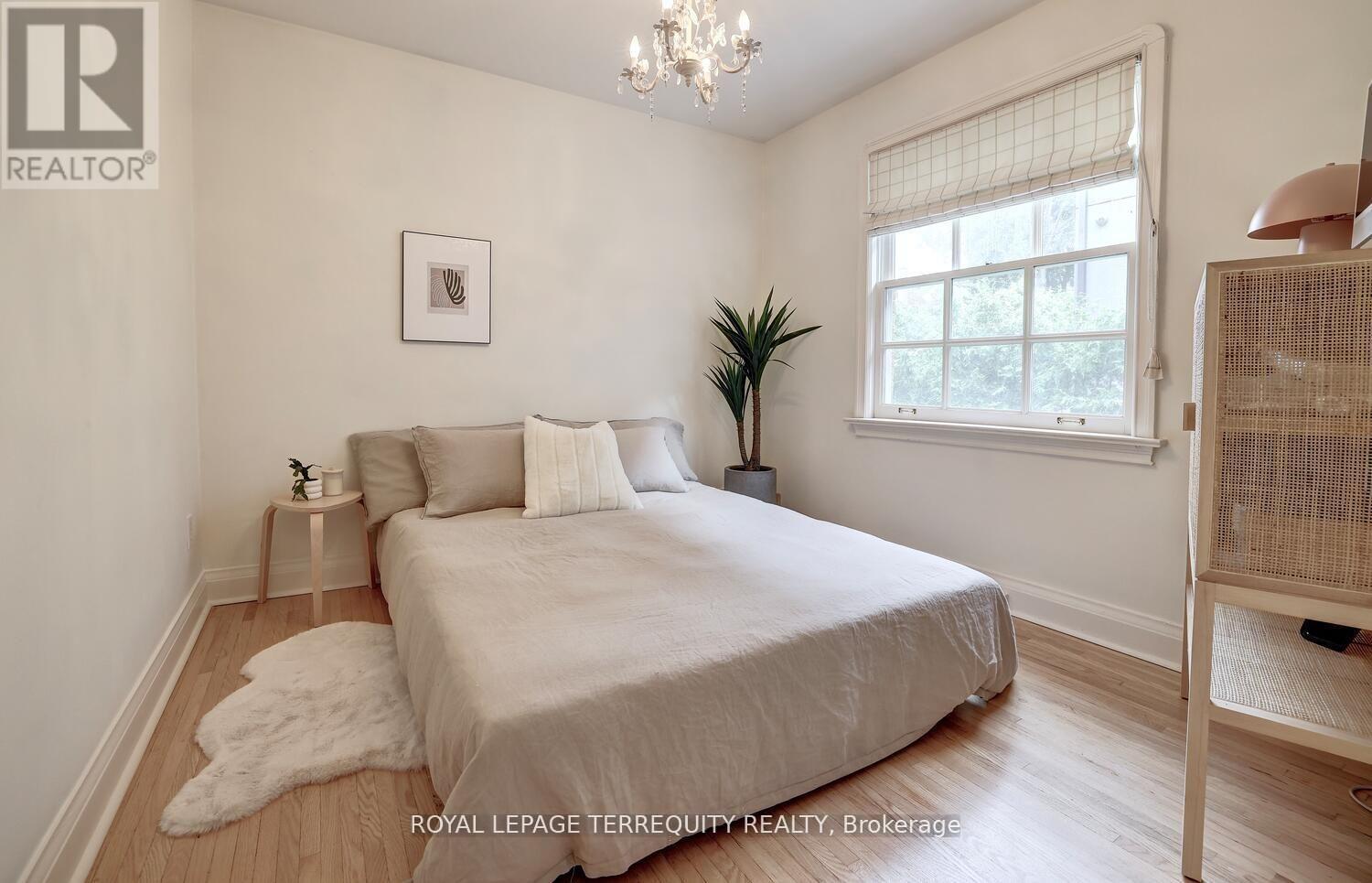 20 Elderidge Avenue, Toronto, Ontario  M8Y 2C5 - Photo 23 - W13247924