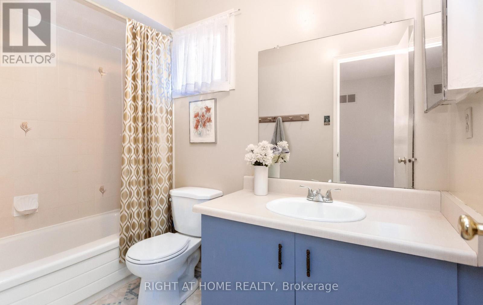 138 Atkins Circle, Brampton, Ontario  L6X 4E7 - Photo 33 - W13247946