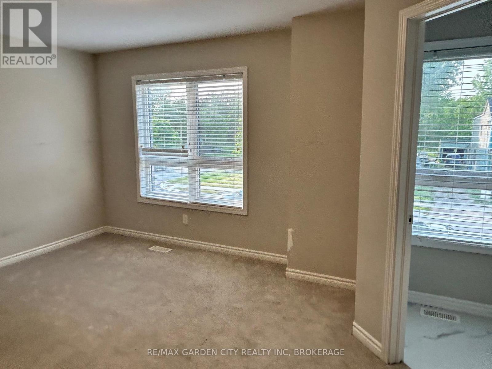 8 - 182 Broadway Lane, Welland, Ontario  L3C 0J2 - Photo 23 - X13248026