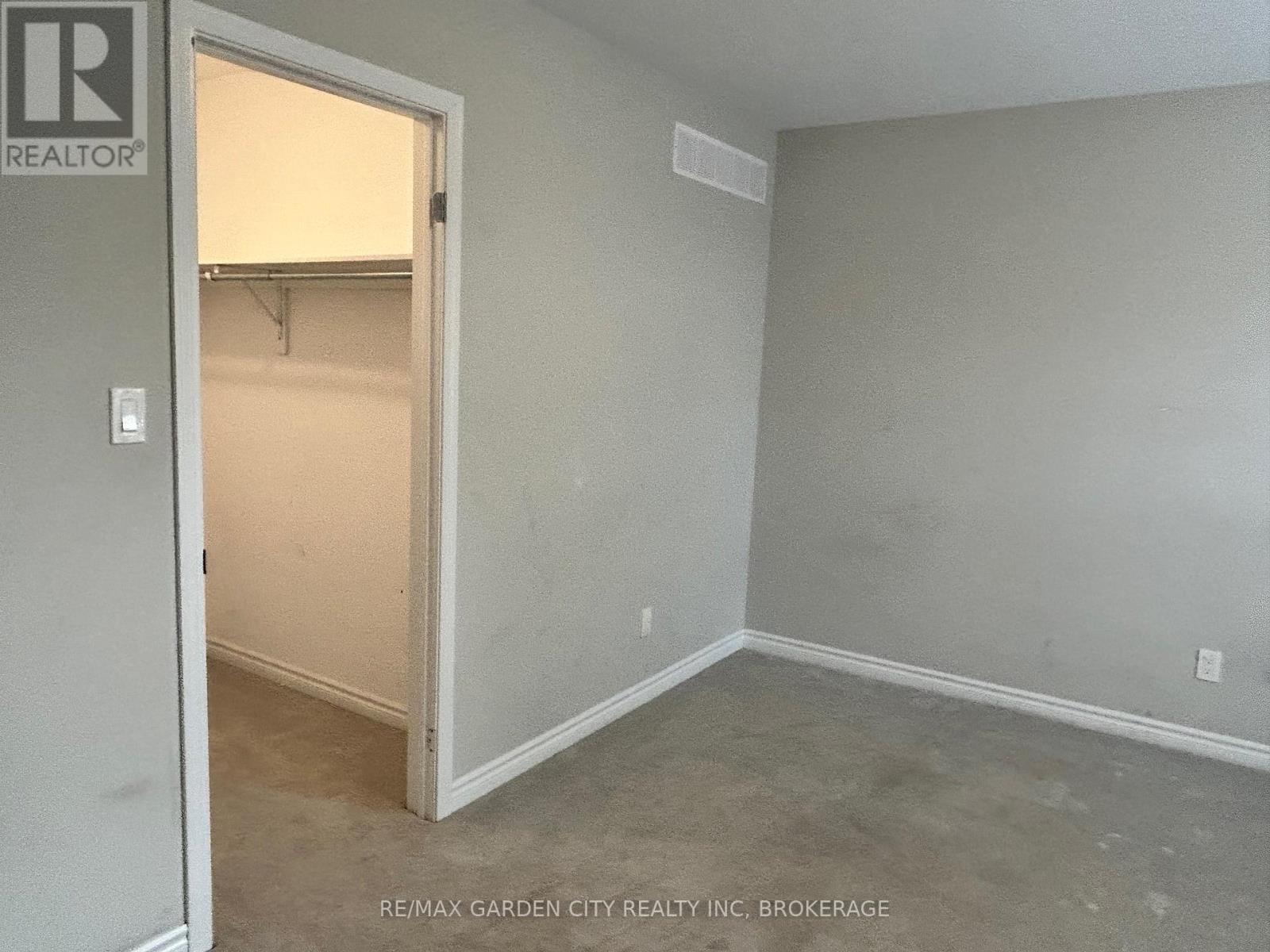 8 - 182 Broadway Lane, Welland, Ontario  L3C 0J2 - Photo 25 - X13248026