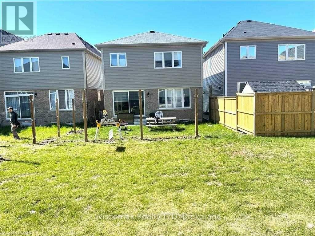 13 Beatty Avenue, Thorold (Hurricane/merrittville), Ontario  L3C 0H4 - Photo 15 - X13248116