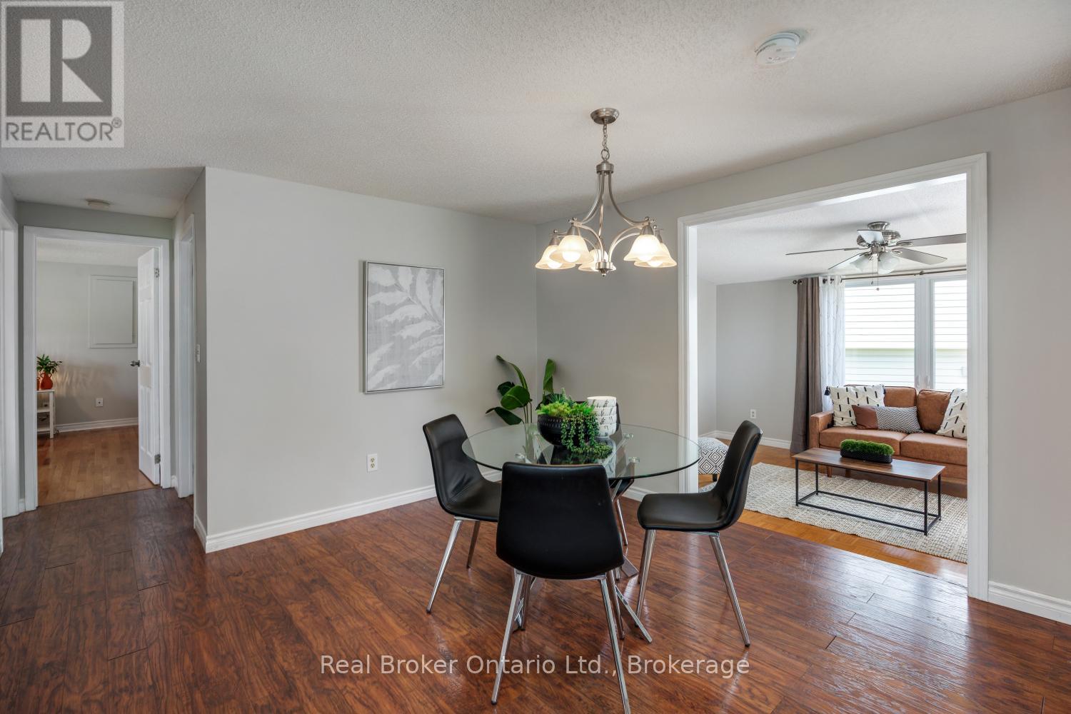 115 Wilmot Trail, Clarington, Ontario  L1B 1A8 - Photo 13 - E13248062