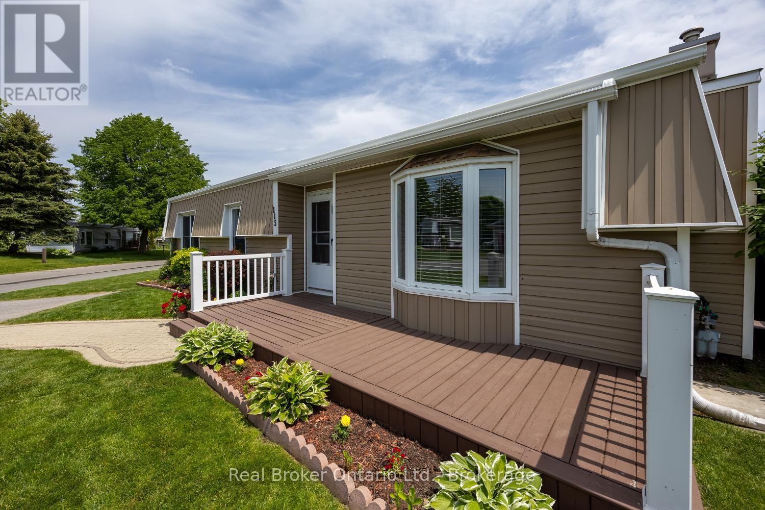 115 Wilmot Trail, Clarington, Ontario  L1B 1A8 - Photo 5 - E13248062
