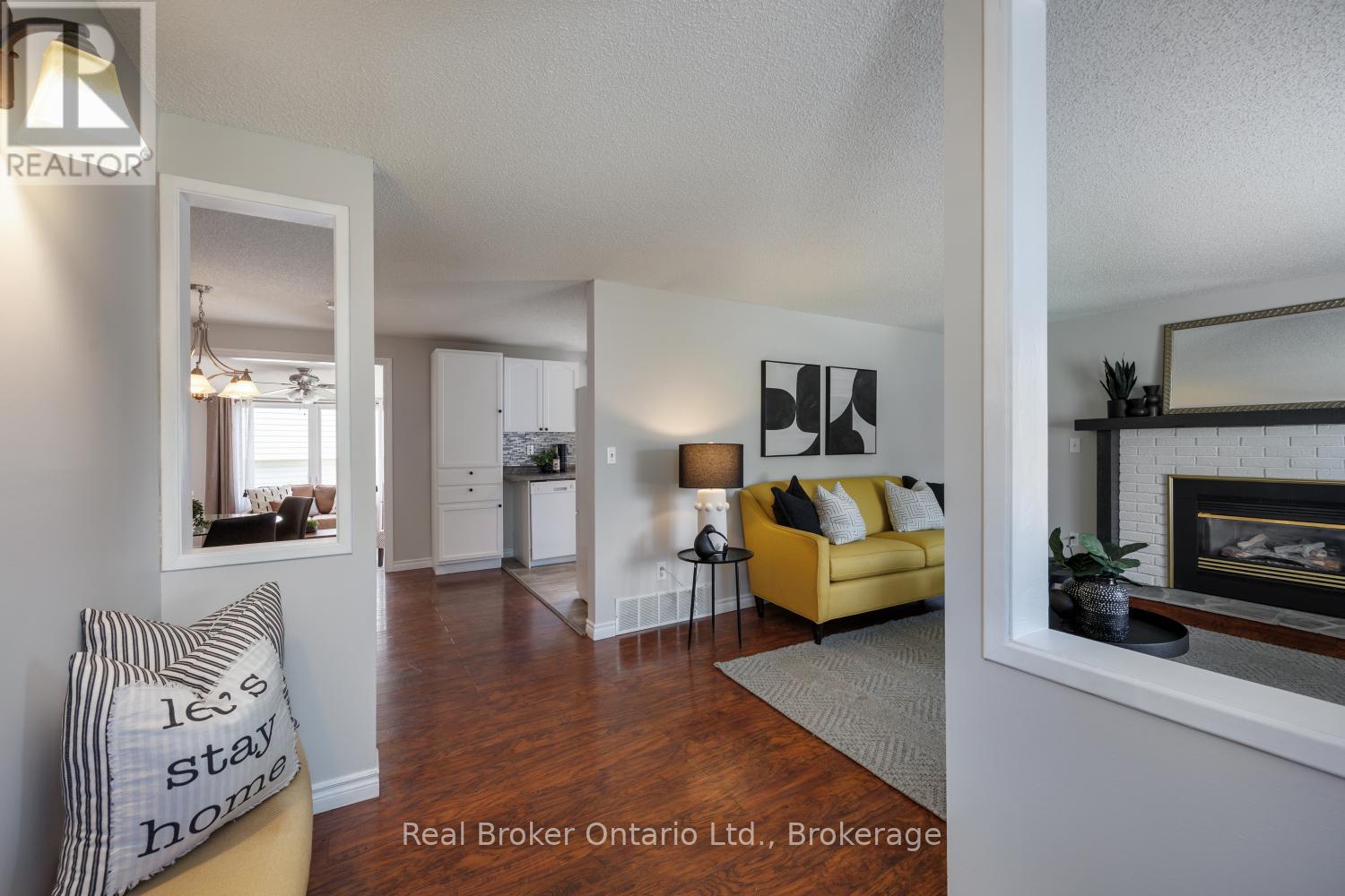 115 Wilmot Trail, Clarington, Ontario  L1B 1A8 - Photo 7 - E13248062