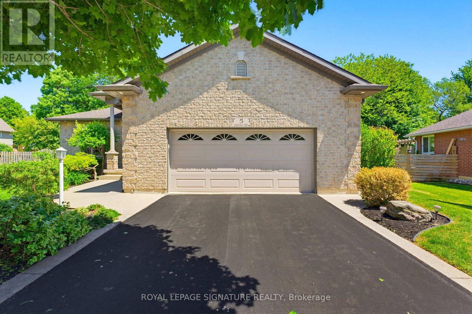 5 Coastal Court, Norfolk (Port Dover), Ontario  N0A 1N7 - Photo 3 - X13247538