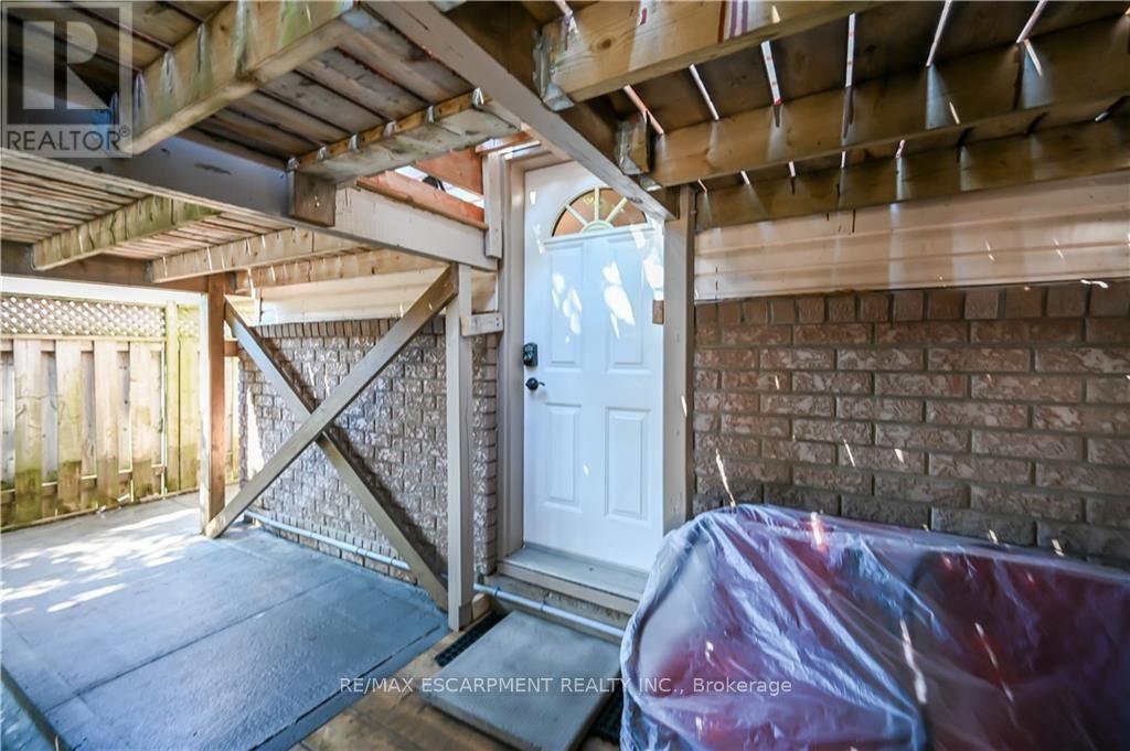 Lower - 296 Winterberry Drive, Hamilton, Ontario  L8J 2N5 - Photo 40 - X13247800