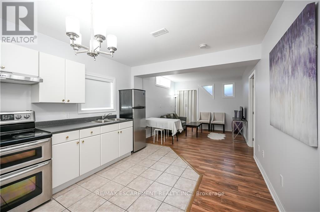 Lower - 296 Winterberry Drive, Hamilton, Ontario  L8J 2N5 - Photo 6 - X13247800