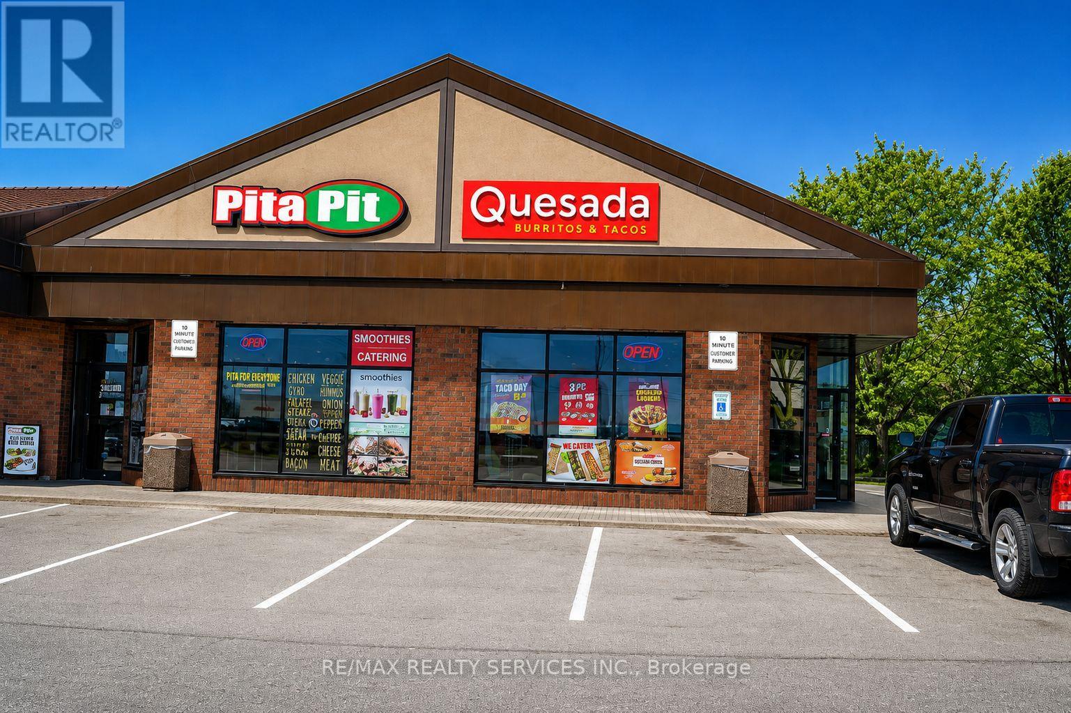 301 FRUITLAND ROAD, Hamilton, Ontario