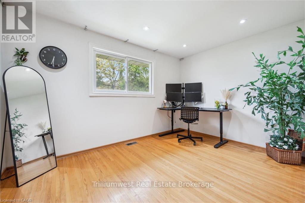 11 Van Horne Place, Kitchener, Ontario N2P 1J8 - Photo 10 - X13248050