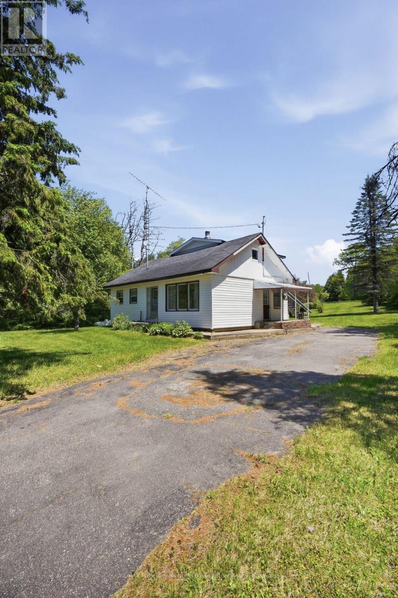 6189 Loop Road, Highlands East, Ontario  K0L 2A0 - Photo 37 - X13248190