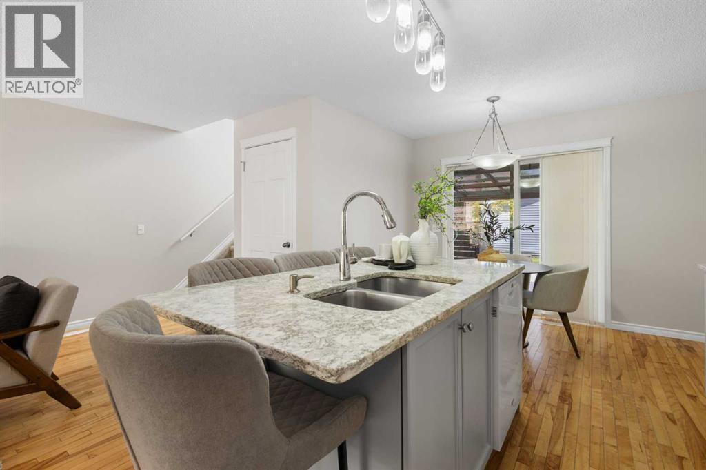 282 Prestwick Circle Se, Calgary, Alberta  T2Z 3X4 - Photo 10 - A2317891