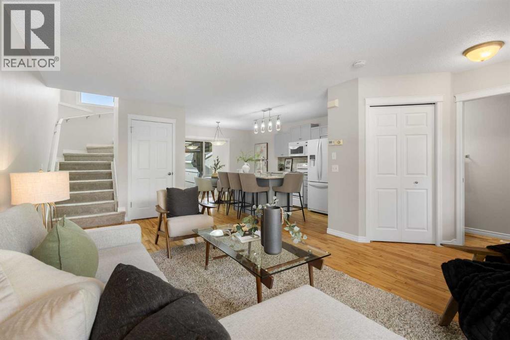 282 Prestwick Circle Se, Calgary, Alberta  T2Z 3X4 - Photo 4 - A2317891