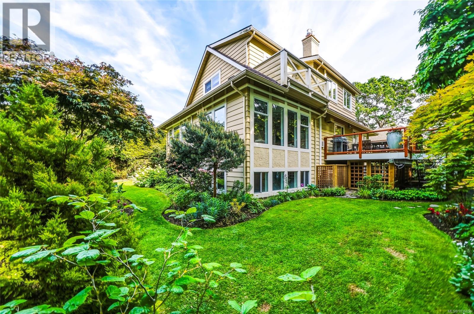 590 Island Rd, Oak Bay, British Columbia  V8S 2T6 - Photo 17 - 1036094