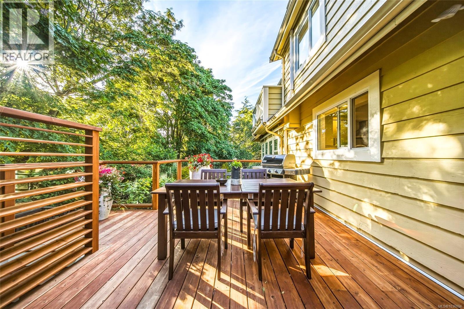 590 Island Rd, Oak Bay, British Columbia  V8S 2T6 - Photo 7 - 1036094