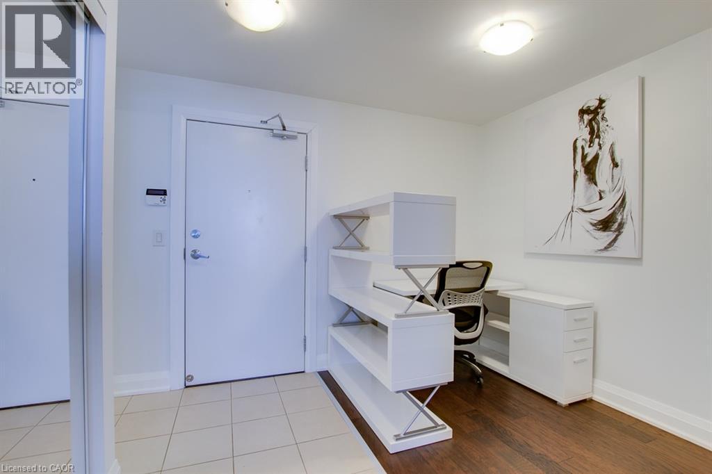 1940 Ironstone Drive Unit# 507, Burlington, Ontario  L7L 0E4 - Photo 2 - 40836678