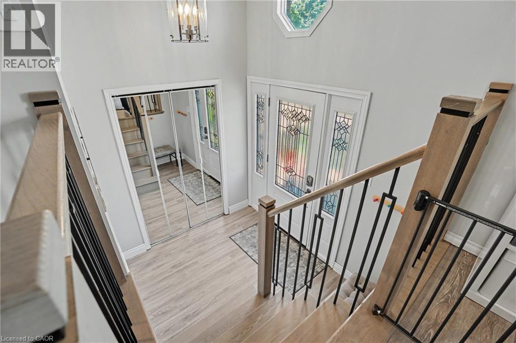 7 Rembrandt Drive, Grimsby, Ontario  L3M 4Z6 - Photo 4 - 40833696
