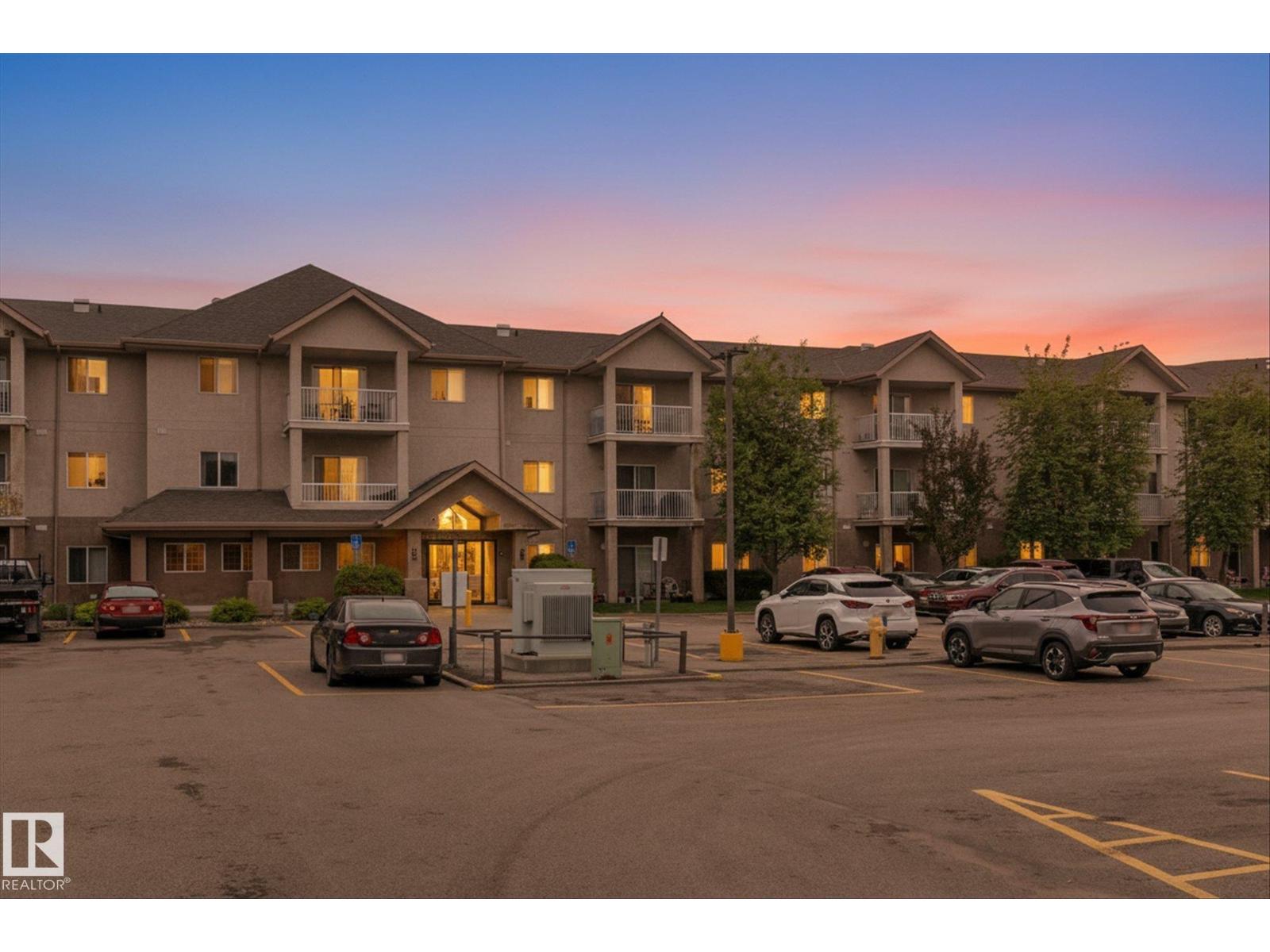 #115 16221 95 St Nw, Edmonton, Alberta T5Z 3V3 - Photo 2 - E4479544
