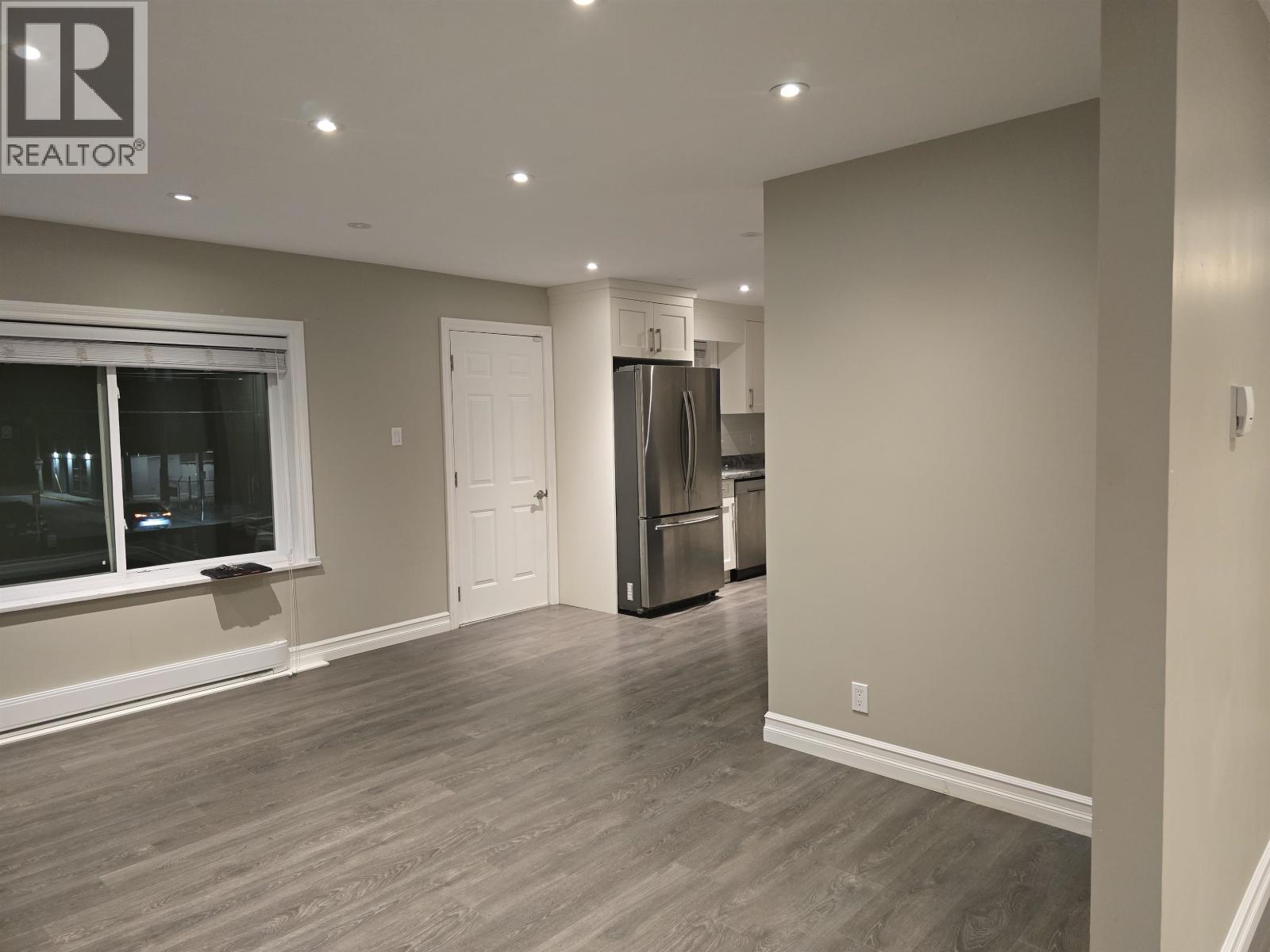 22504 Lougheed Highway, Maple Ridge, British Columbia  V2X 2V1 - Photo 36 - C8079264