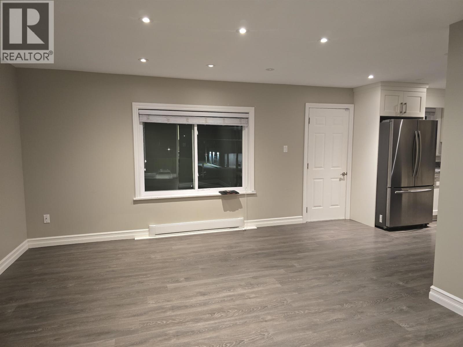 22504 Lougheed Highway, Maple Ridge, British Columbia  V2X 2V1 - Photo 37 - C8079264