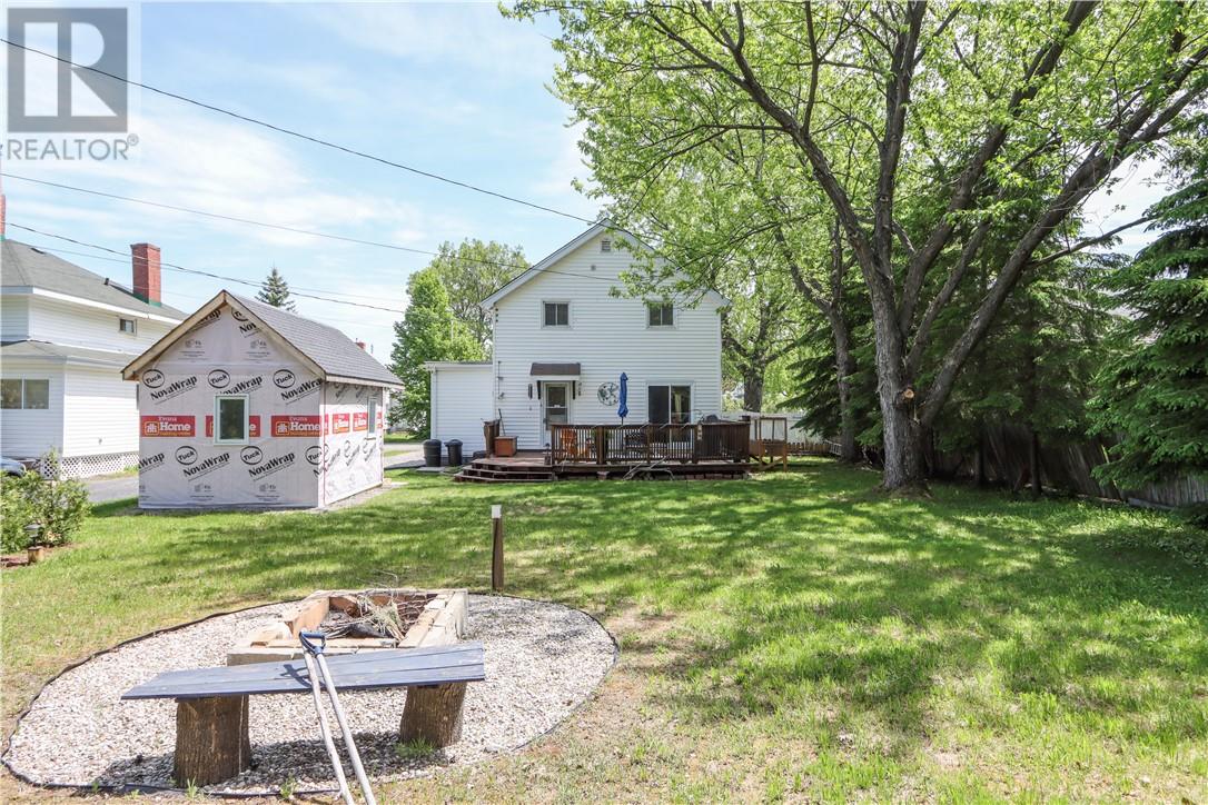 6 Godfrey Drive, Copper Cliff, Ontario  P0M 1N0 - Photo 2 - 2128343