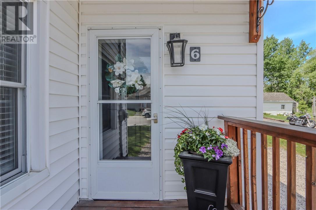 6 Godfrey Drive, Copper Cliff, Ontario  P0M 1N0 - Photo 3 - 2128343