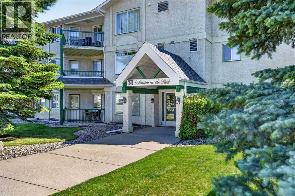 114, 620 Columbia Boulevard W, Lethbridge, Alberta