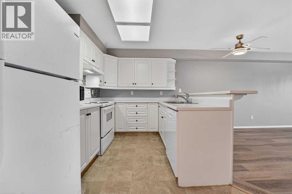 114, 620 Columbia Boulevard W, Lethbridge, Alberta  T1K 7A8 - Photo 6 - A2318314