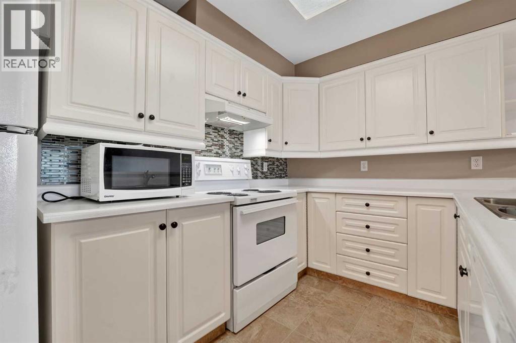 114, 620 Columbia Boulevard W, Lethbridge, Alberta  T1K 7A8 - Photo 8 - A2318314