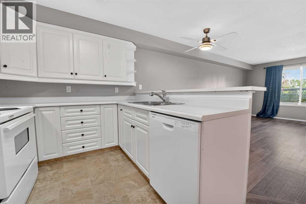 114, 620 Columbia Boulevard W, Lethbridge, Alberta  T1K 7A8 - Photo 9 - A2318314