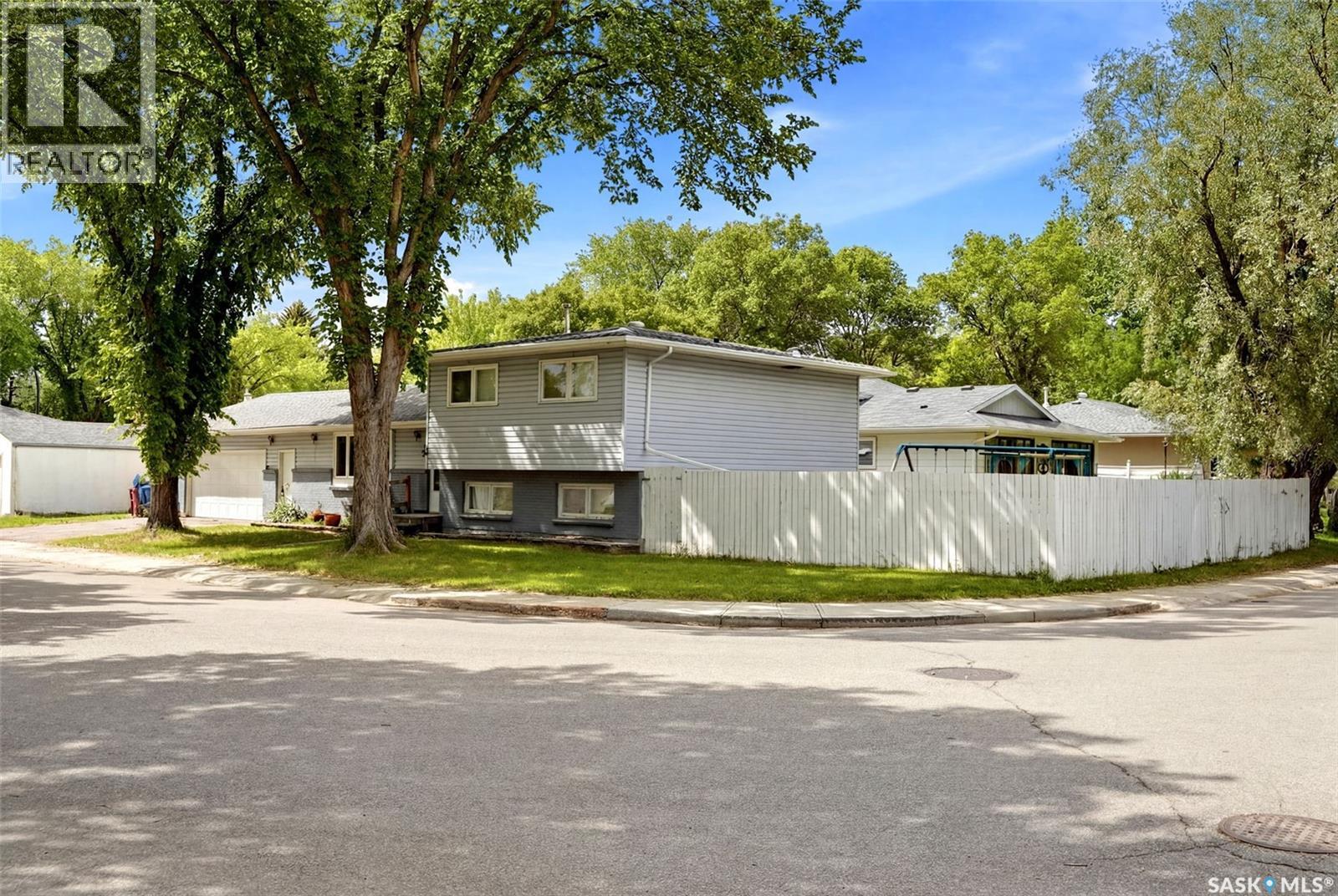 14 Wheeler Crescent, Regina, Saskatchewan  S4R 6H5 - Photo 44 - SK038343