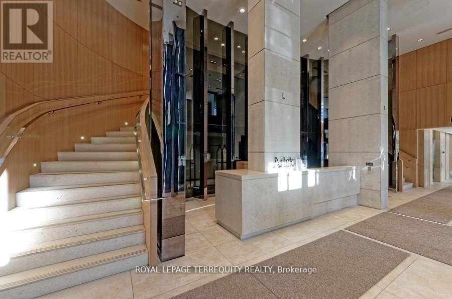 206 - 120 Harrison Garden Boulevard, Toronto, Ontario  M2N 0H1 - Photo 3 - C13248032