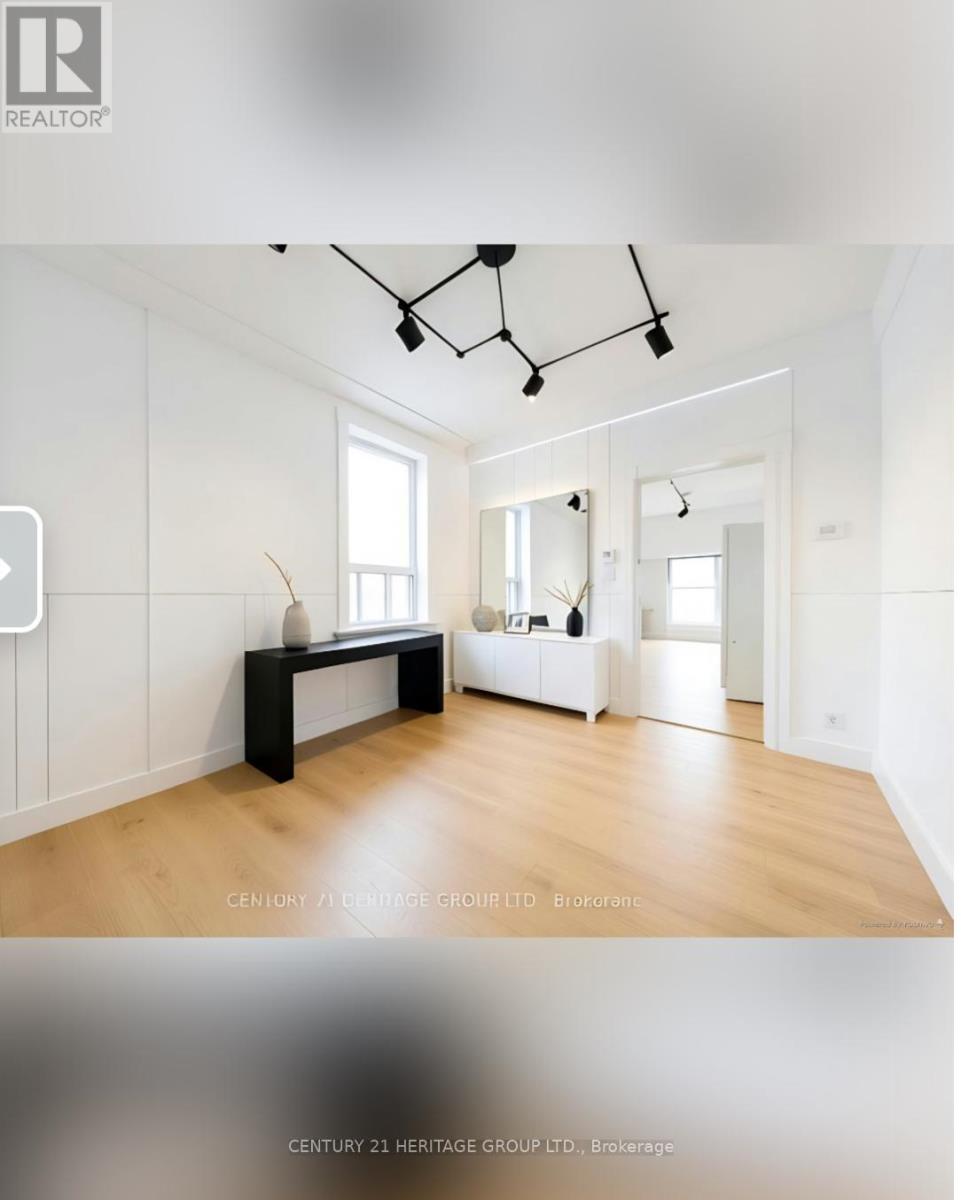 403 Brock Avenue, Toronto, Ontario  M6H 3N6 - Photo 6 - C13248086