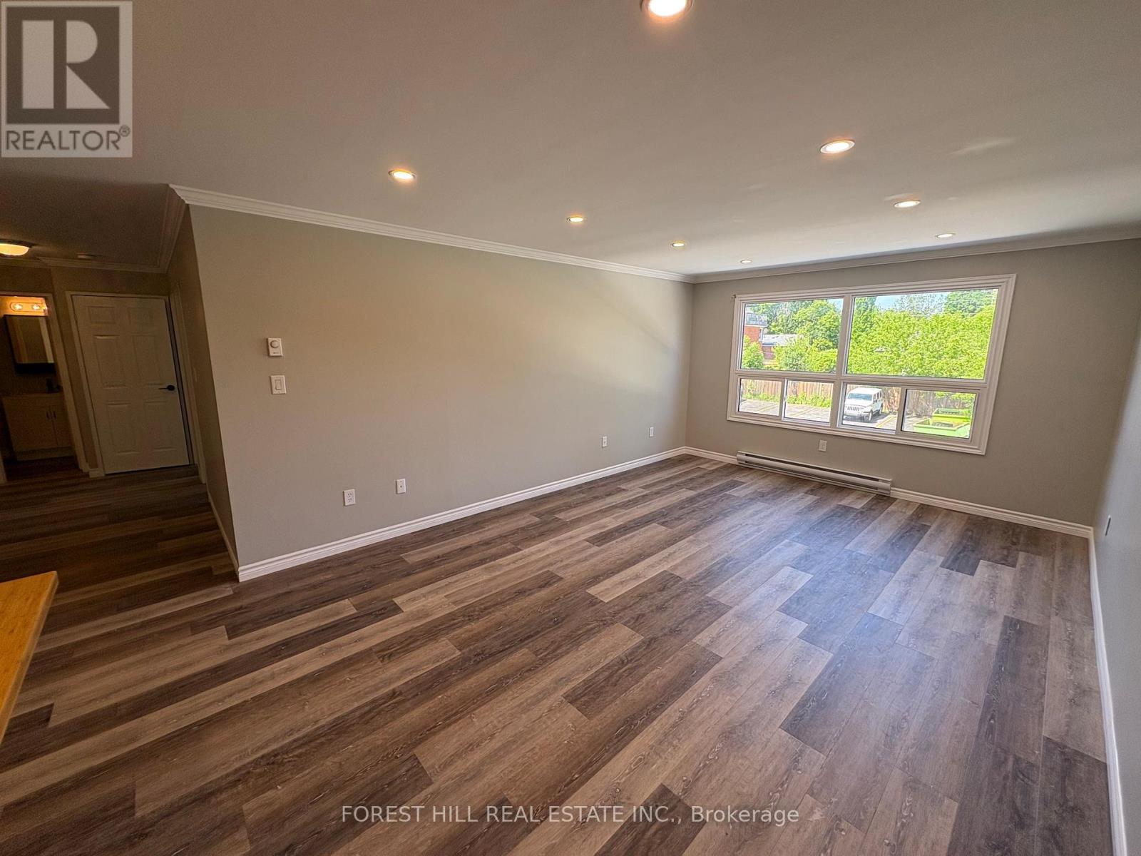 4 - 130 King Street E, Clarington, Ontario  L1C 1N7 - Photo 3 - E13248100