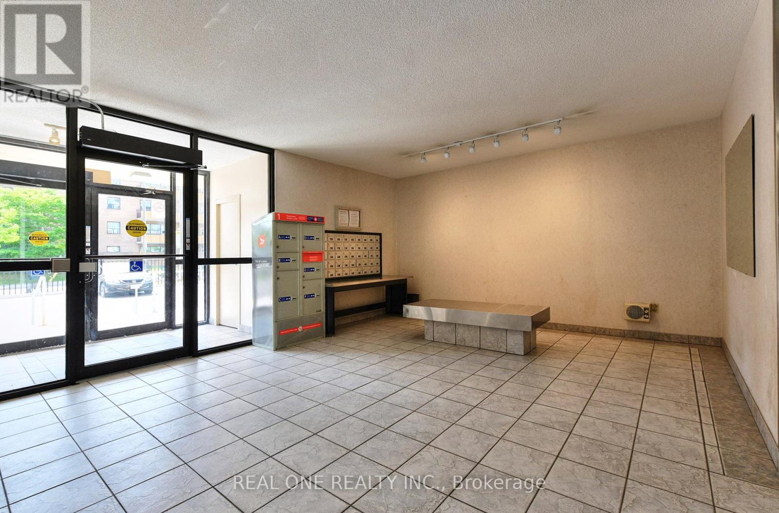 602 - 207 Galloway Road, Toronto, Ontario  M1E 4X3 - Photo 3 - E13248176