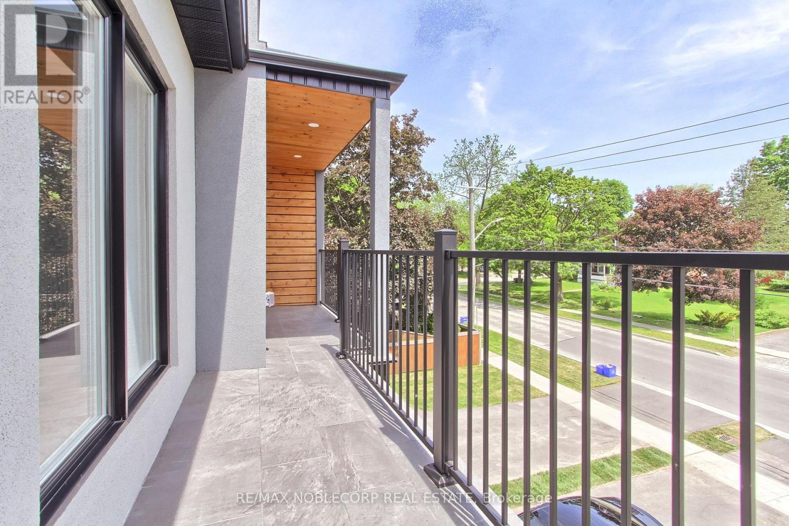 606 Green Street, Whitby, Ontario  L1N 4E8 - Photo 32 - E13248208