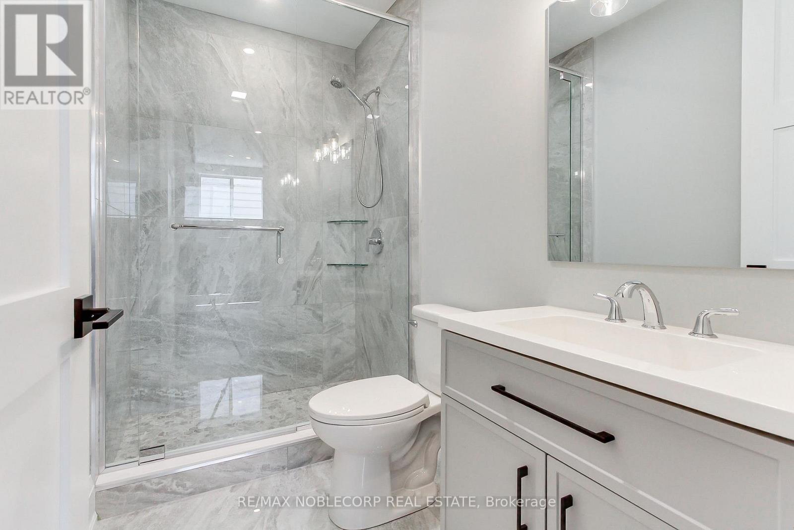 606 Green Street, Whitby, Ontario  L1N 4E8 - Photo 45 - E13248208