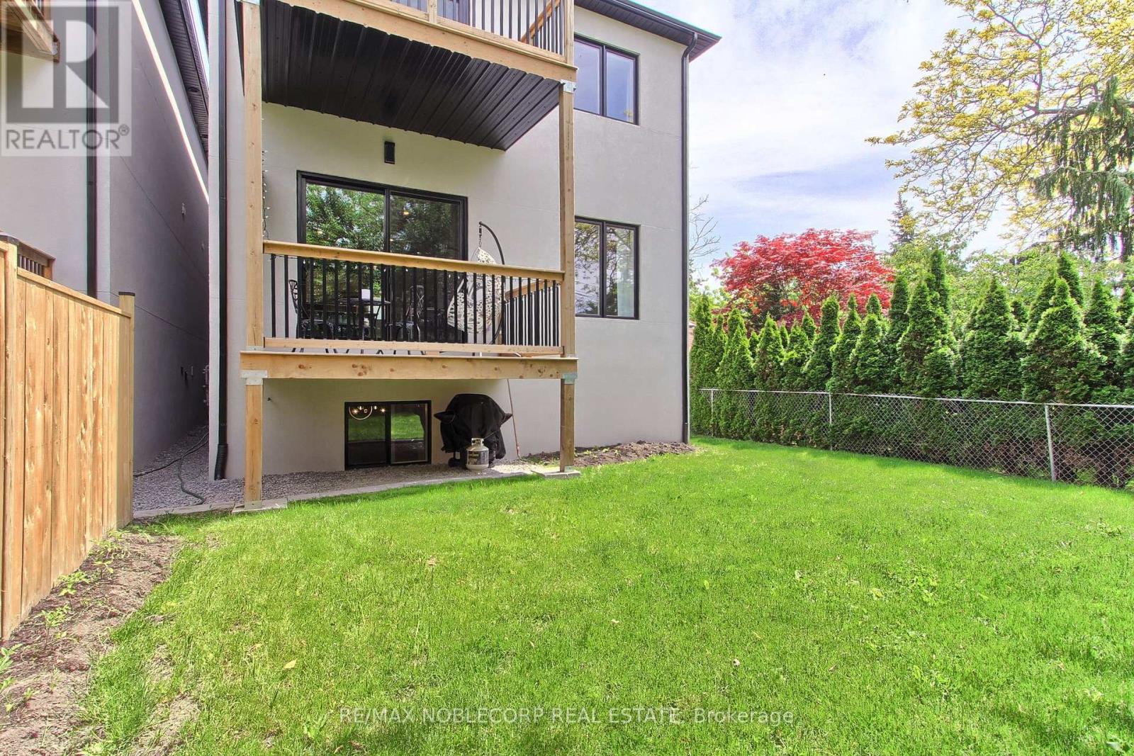 606 Green Street, Whitby, Ontario  L1N 4E8 - Photo 49 - E13248208